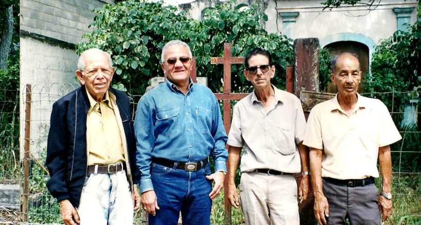 3 – Coché Rojas, Abundio Escalona, Eurípides Ponte y Julio Alvarez Casamayor. Año 1.998